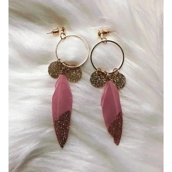 Brand new Pink & Gold Feather Earrings - Picture 1 of 3